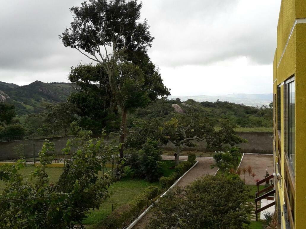 Flat Condominio Paraiso Serra Negra Bezerros Buitenkant foto